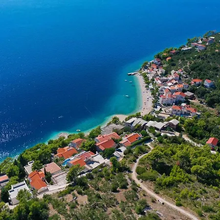 Apartamento In With Kitchen